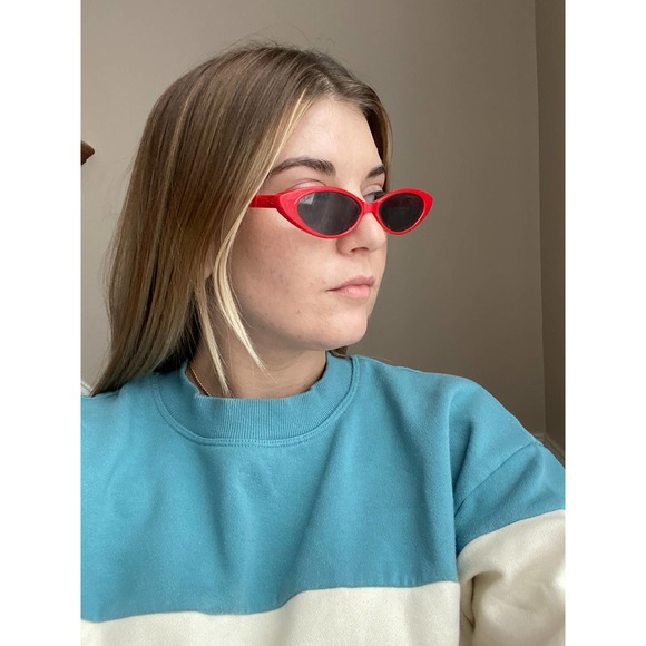 Retro red micro sunglasses - Picture 2 of 9